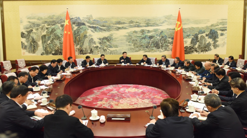 12月26日至27日,中共中央政治局召开民主生活会,中共中央总书记习近平主持会议并发表重要讲话。